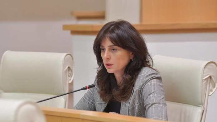maia-bitadze_w_h