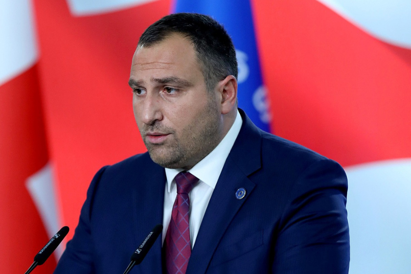 კირცხალია ამბობს, რომ ქვეყანა სუვერენული პოლიტიკის გზაზეა