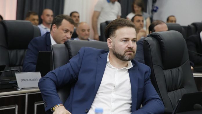 irakli-cheishvili_w_h (2)