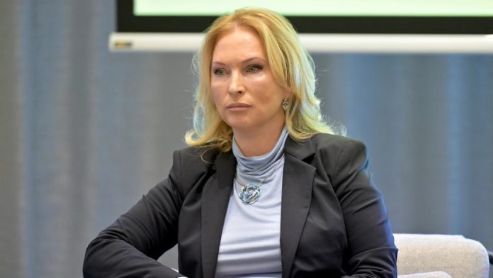 natia-turnava_w_h
