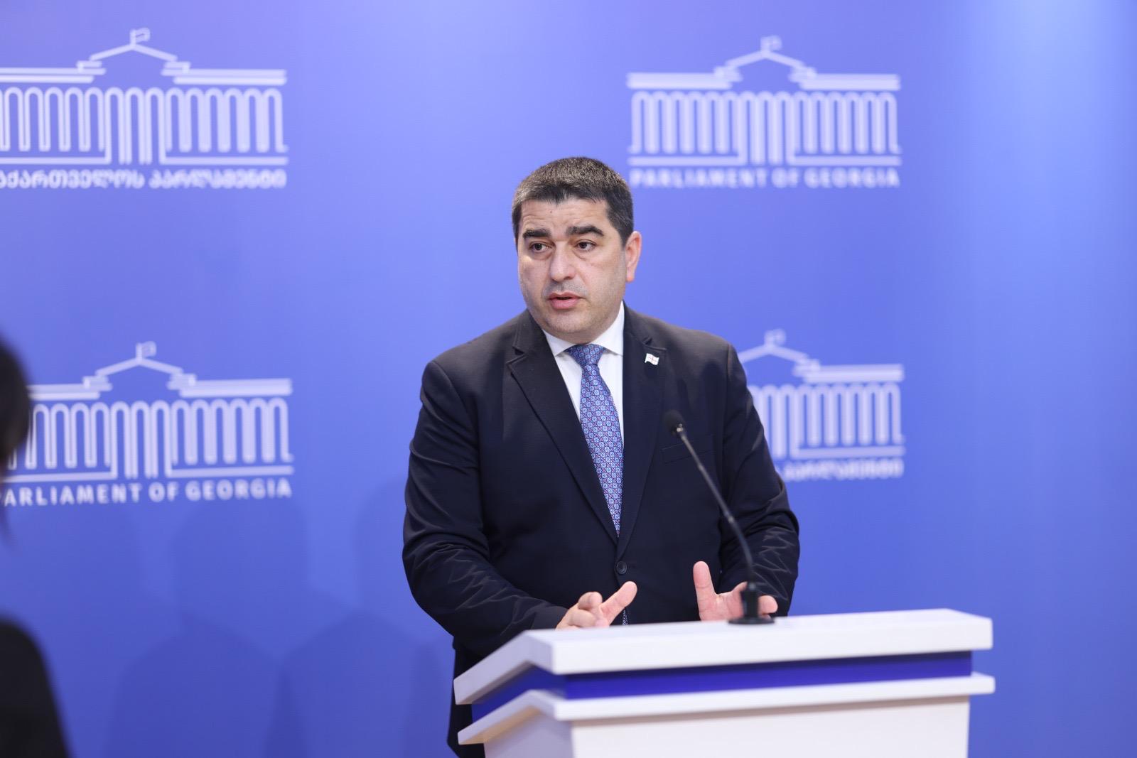 პაპუაშვილი ამბობს, რომ უცხო სახელმწიფოს ნდობა არ ჯობს