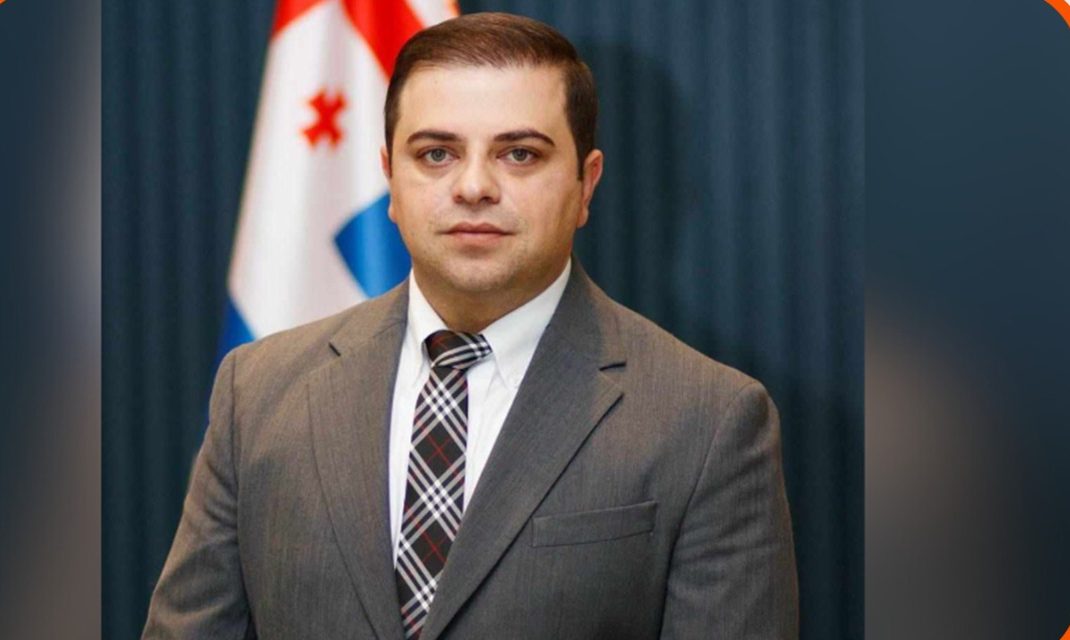 ცოტნე ანანიძე: “აზიასთან თანამშრომლობის კრიტიკით ოპოზიცია არა ხელისუფლებას, არამედ საქართველოს ეკონომიკასა და პოლიტიკას აზიანებს”