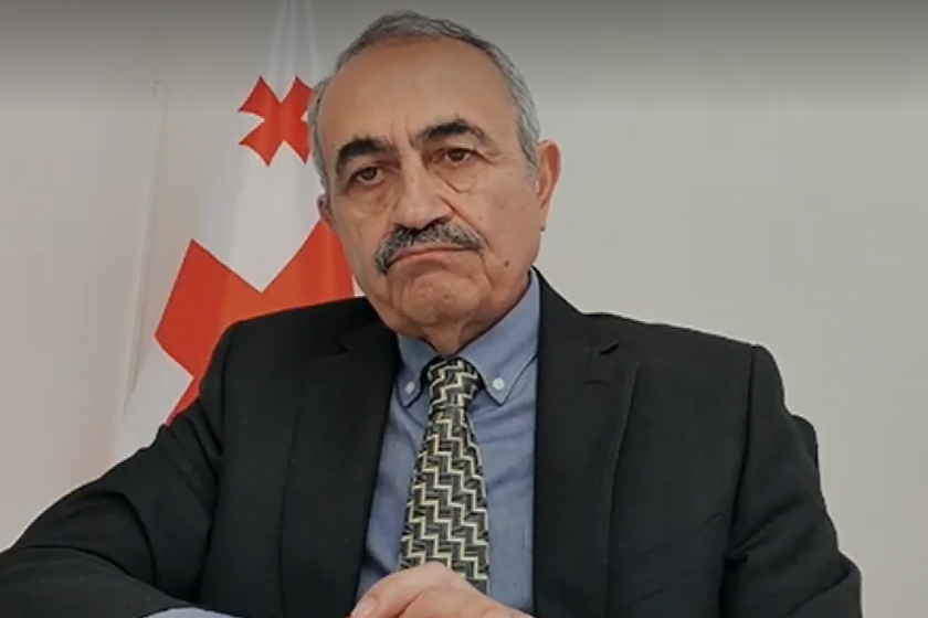 ალექსანდრე კარტოზია: „გერმანიის ახალი ელჩი ჩამოდის მოკლე ხანში საქართველოში. ცნობილია გენშერის გამონათქვამი: „ელჩი არის საკუთარი ქვეყნის წარმომადგენელი ადგილსამყოფელ ქვეყანაში და ადგილსამყოფელი ქვეყნის ადვოკატი საკუთარ ქვეყანაში“. თუ ამ პრინციპით ვიმოქმედებთ ორივე მხარე, ჩვენს ქვეყნებს შორის ურთიერთობები გაუმჯობესდება“