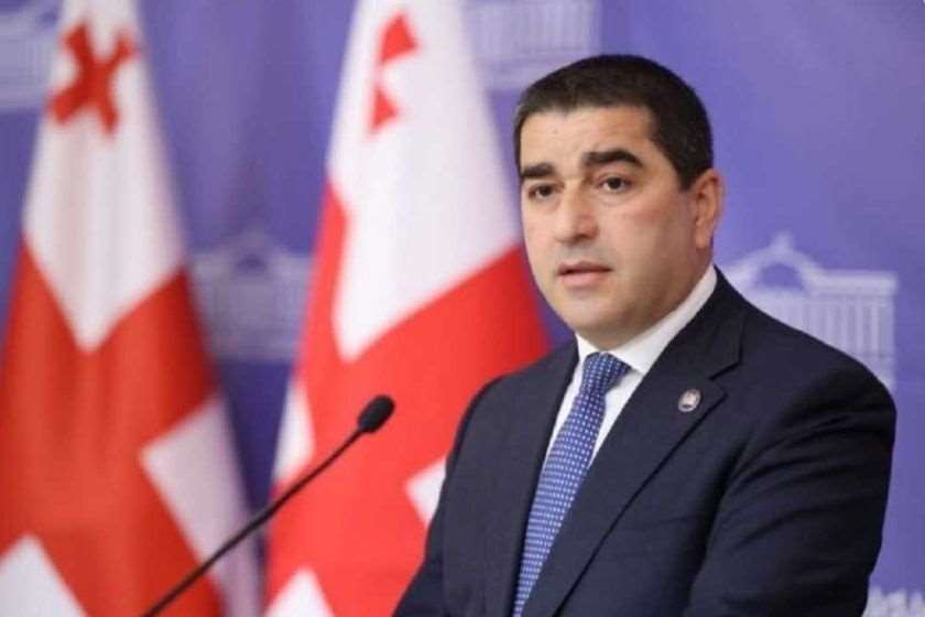 პაპუაშვილი მაია ბითაძეს კულტურის მინისტრად დანიშვნას ულოცავს