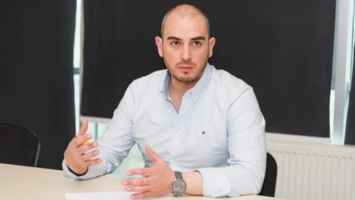 davit-kikvidze_w_h